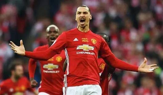 为这位球迷 为这位球迷